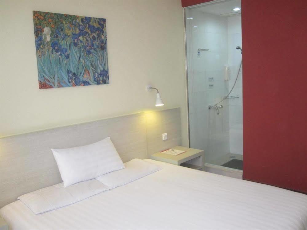 Hanting Hotel Fuzhou Wuyi Square المظهر الخارجي الصورة